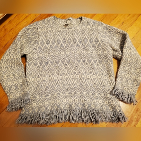 Vintage L.L. Bean fringe sweater. Wool blend. Grey-blue and cream. Fair Isle. M. - Picture 1 of 10